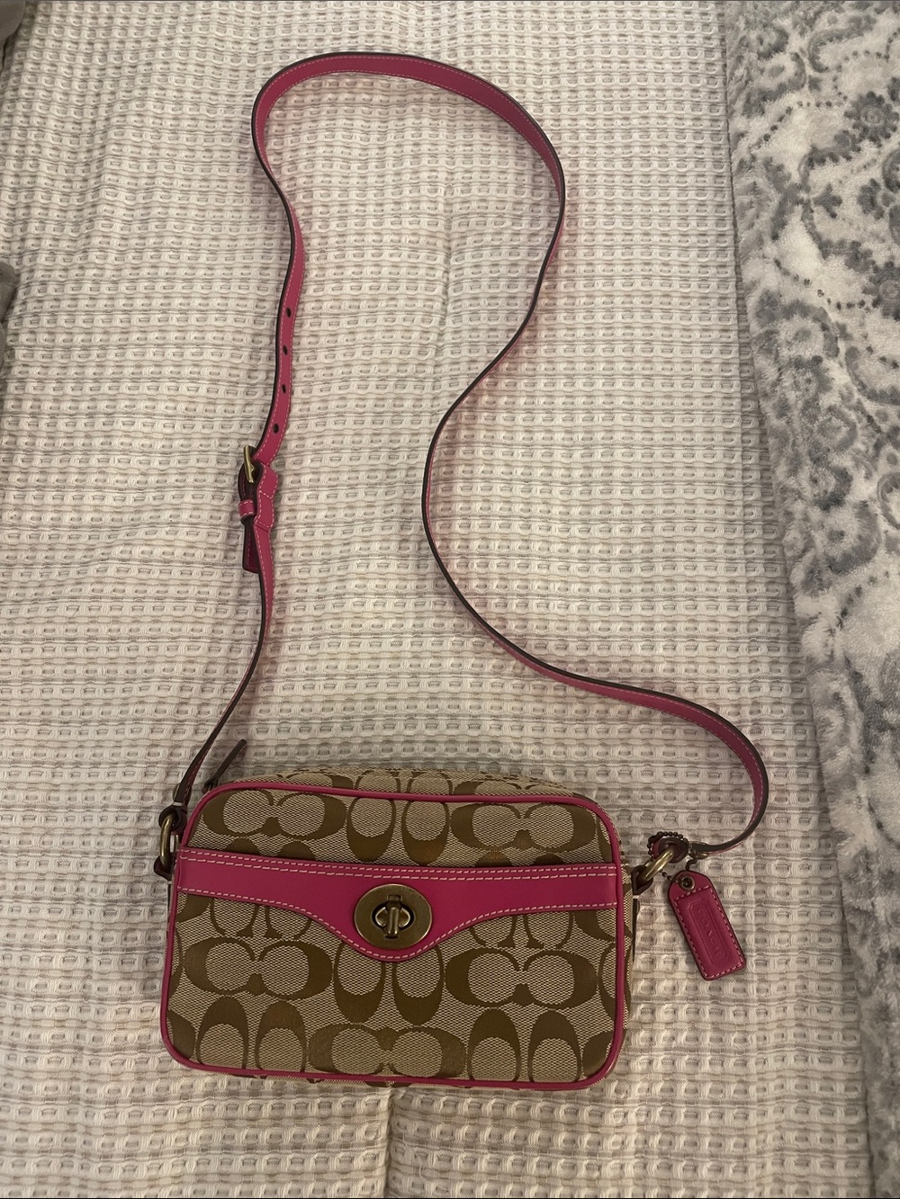 Coach Vintage Signature Jacquard Crossbody with Pink Trim